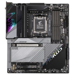 GIGABYTE X670E AORUS MASTER...